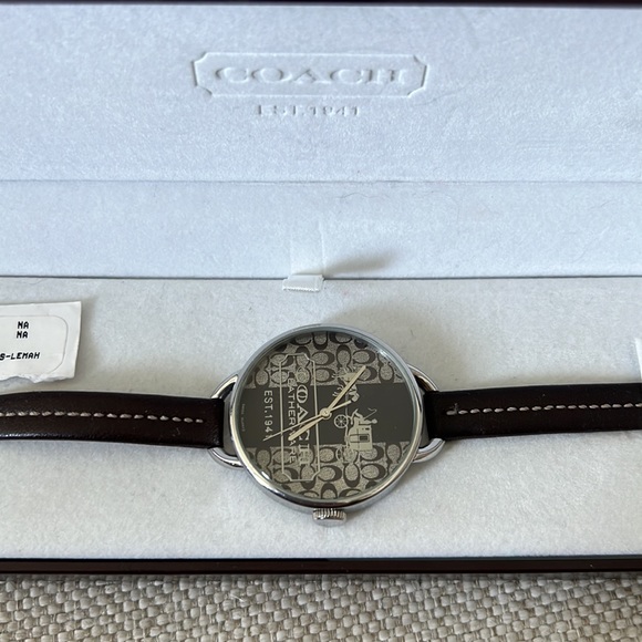 COACH WATCH - Picture 2 of 5